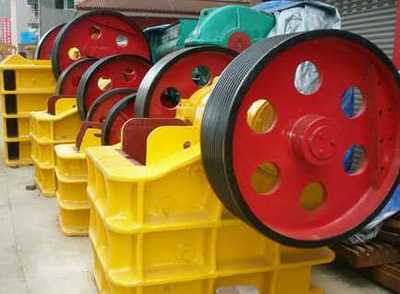 河南廠家制造的小型砸石機(jī)大概多少錢(qián)?-河南省滎陽(yáng)市礦山機(jī)械制造廠