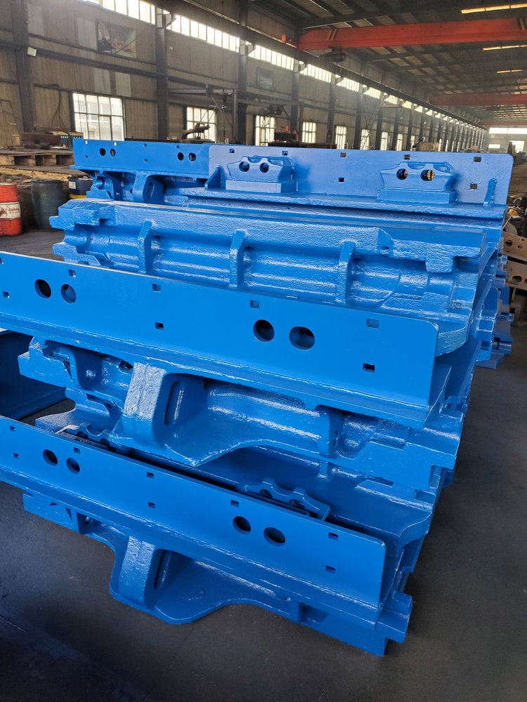 洛陽遠見礦山設備廠家供應刮板機偏轉槽10667702設備 - 愛企查